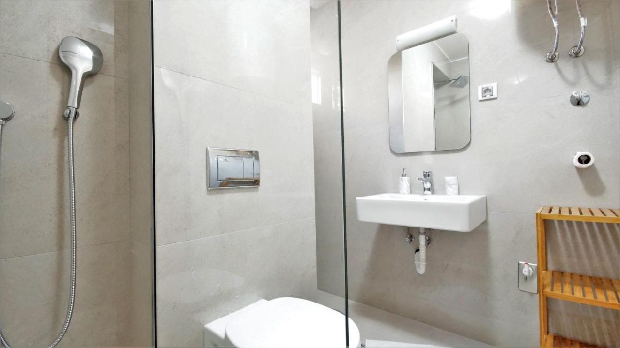 Kala Rooms & Suites Budva Exterior photo